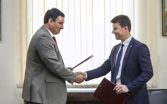 Правительство Иркутской области договорилось о сотрудничестве с золотодобывающим оператором «Высочайший»
