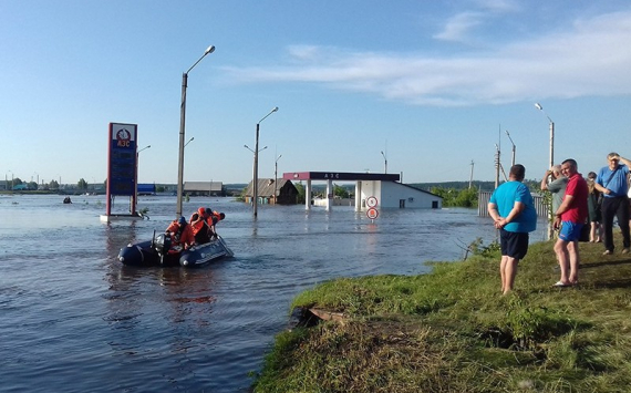 Власти иркутского региона трудоустроили 325 человек из числа пострадавших вследствие наводнения