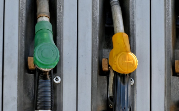 В Иркутске стоимость бензина достигла почти 50 рублей