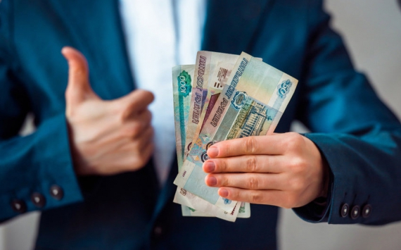 Июньская зарплата в Иркутской области превысила 44,6 тыс. рублей