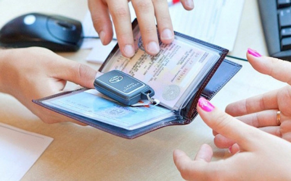 Иркутским автовладельцам напомнили о скидке на регистрацию машин